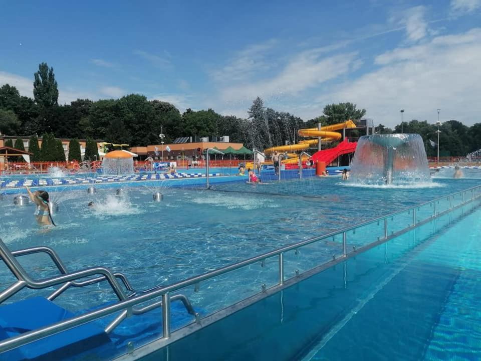 Motel Sportowy Osir Jawor Exterior foto